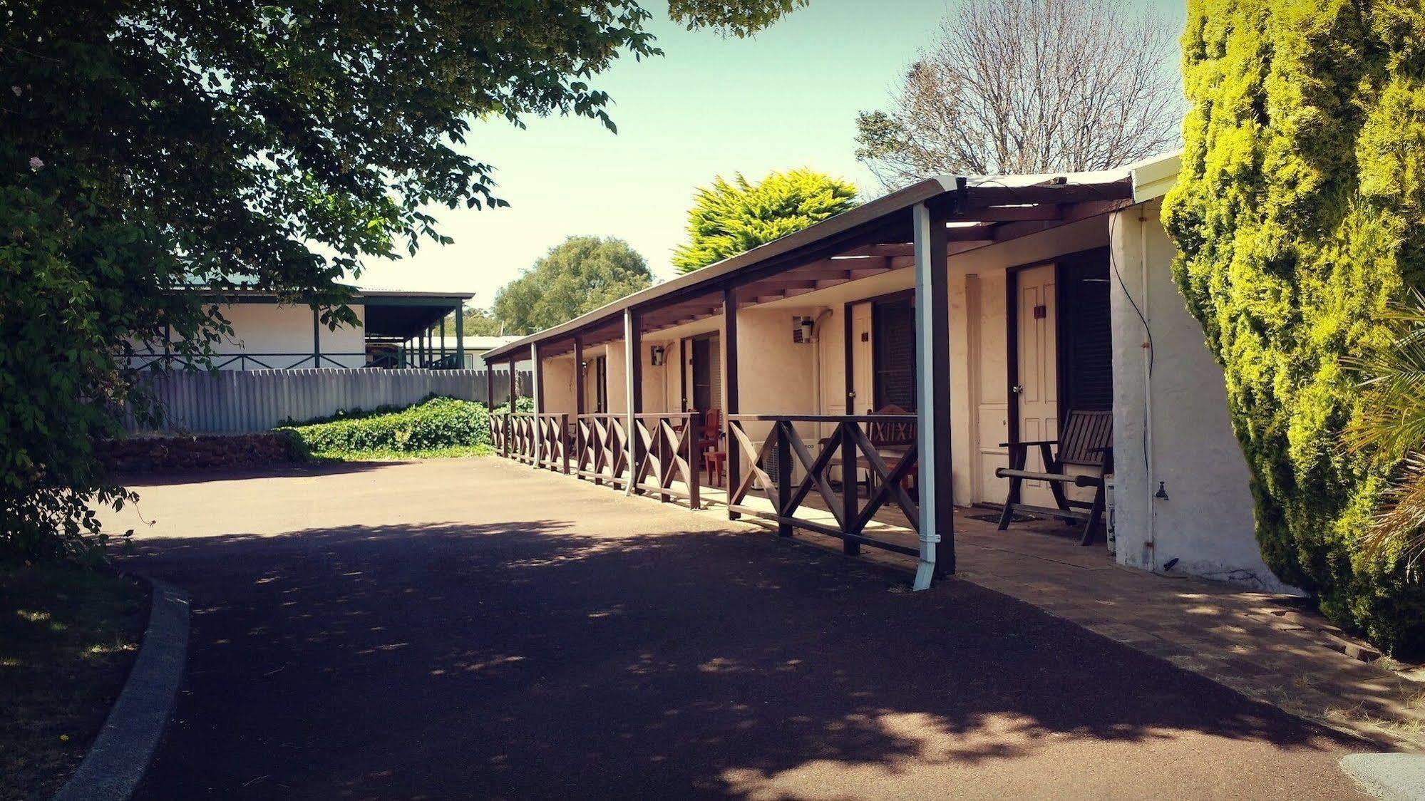 Karri Forest Motel Pemberton Buitenkant foto